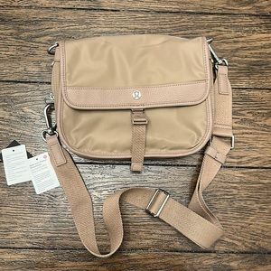 Lululemon Now and Always Crossbody